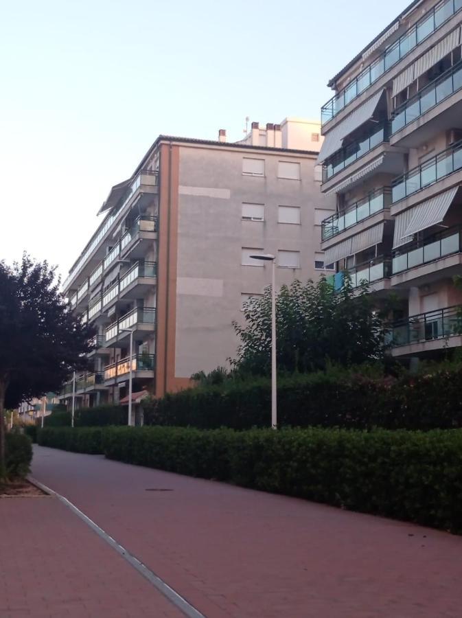 Apartamento Pilar Solo Familias Гандия Экстерьер фото